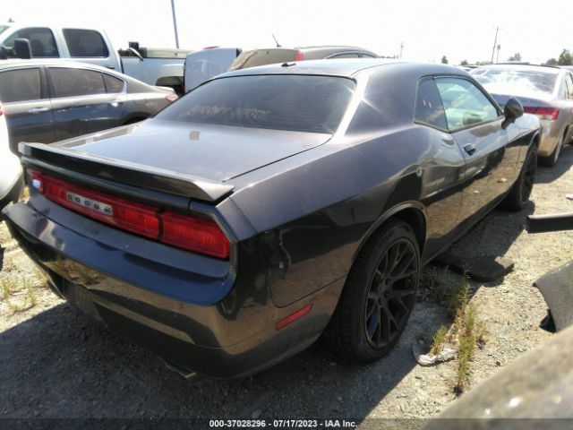 2C3CDYBT4EH231840 Dodge Challenger R/t