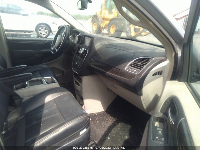2C4RC1BG9ER434218 Chrysler Town & Country Touring