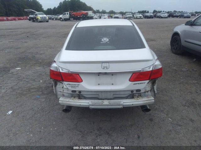 2015 HONDA ACCORD SEDAN SPORT VIN: 1HGCR2F51FA052680