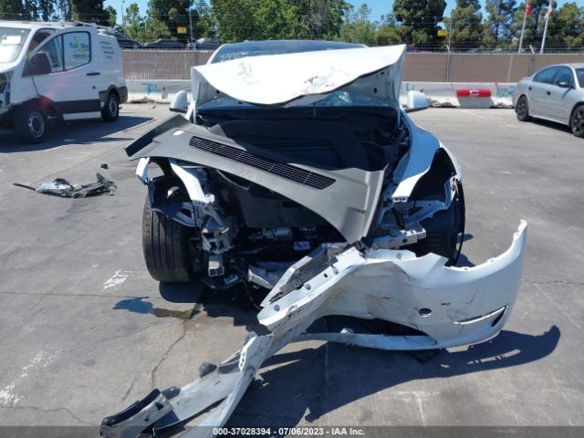 7SAYGDEE3PF742143 Tesla Model Y Long Range