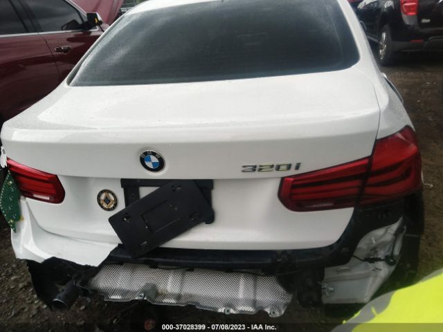WBA8A9C56JAH14156 BMW 3 Series 320i
