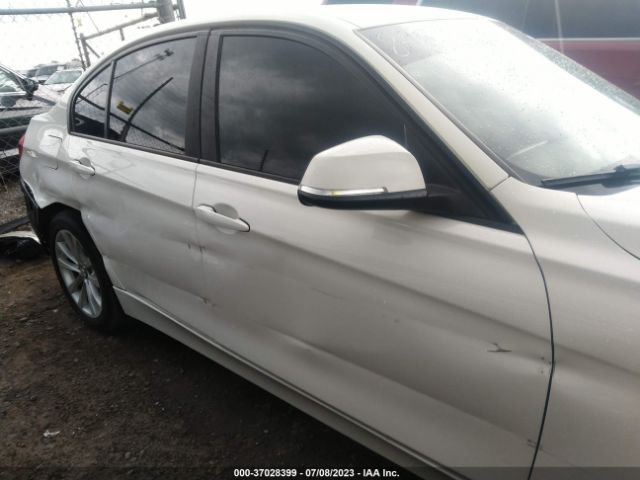 WBA8A9C56JAH14156 BMW 3 Series 320i