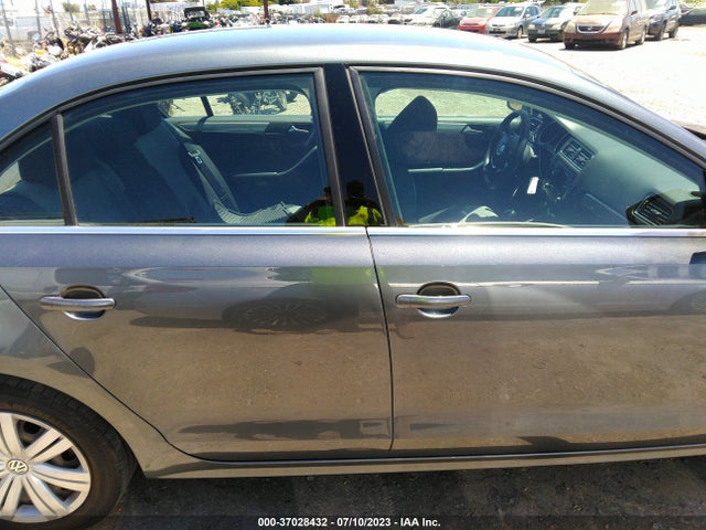 3VW167AJXHM405047 Volkswagen Jetta 1.4t S