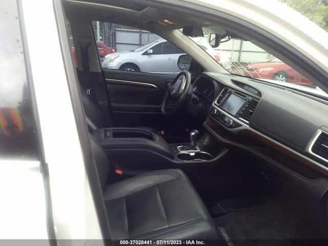 Toyota Highlander Limited 2015 5TDDKRFH6FS144574 Image 10