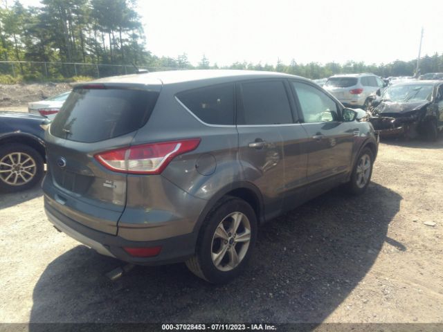 1FMCU9GX0EUC14734 Ford ESCAPE SE