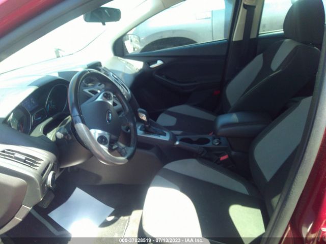 1FADP3K21EL237993 Ford FOCUS SE