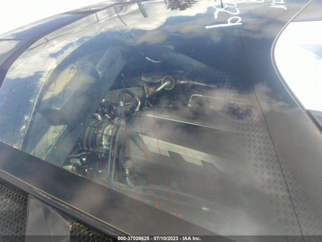 Chevrolet Corvette 2lt 2020 1G1Y72D43L5101329 Image 10