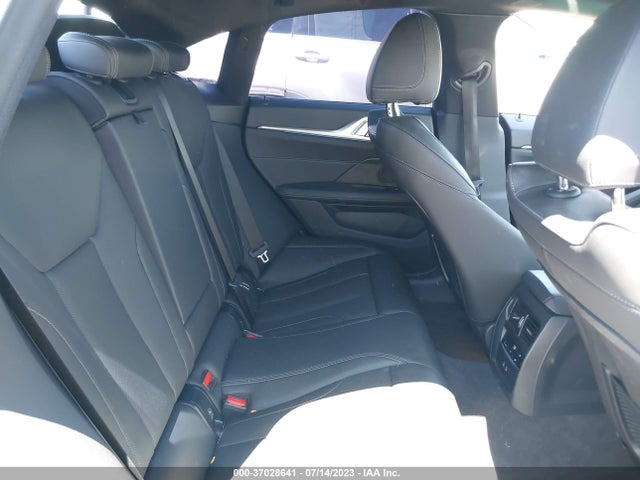 2022 BMW i4, VIN: WBY73AW02NFM94819
