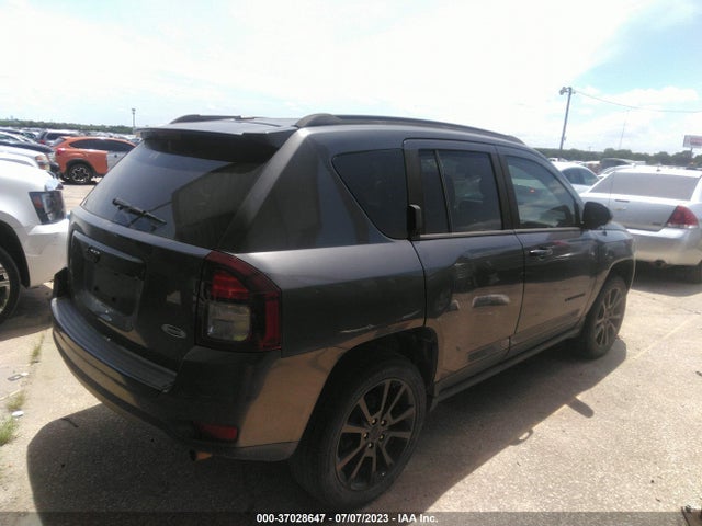 1C4NJCBA5FD297679 Jeep Compass Altitude Edition