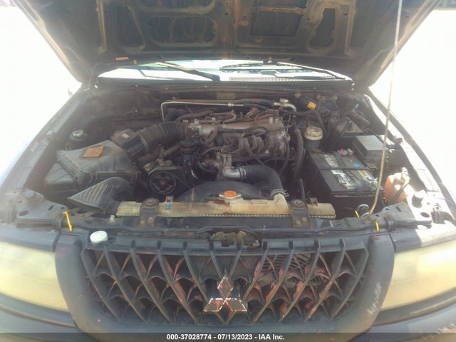 2000 MITSUBISHI MONTERO SPORT ES VIN: JA4LS21H4YP046547