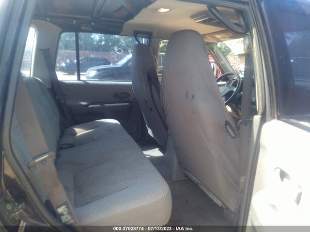2000 MITSUBISHI MONTERO SPORT ES VIN: JA4LS21H4YP046547