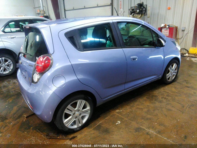 Chevrolet SPARK LS 2014 KL8CB6S98EC573264 Image 4