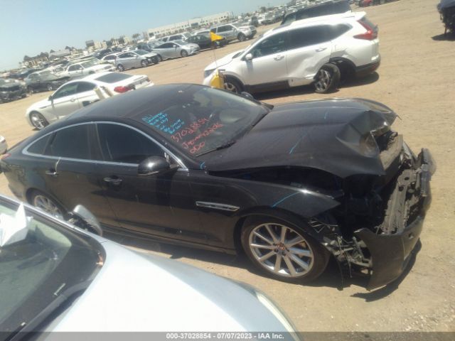 SAJWJ1CDXG8V95416 Jaguar Xj R-sport