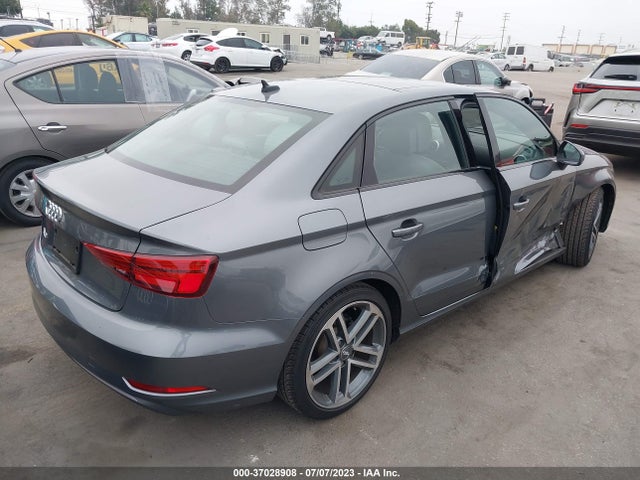 WAUAUGFF6KA101695 Audi A3 Sedan Premium/titanium Premium