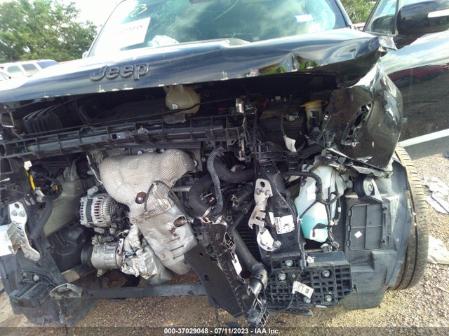ZACCJABB6HPG38323 Jeep Renegade Altitude