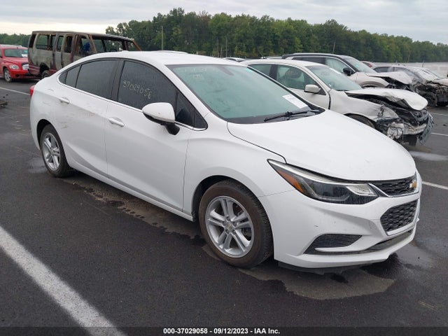 2017 1G1BE5SMXH7107608 main image