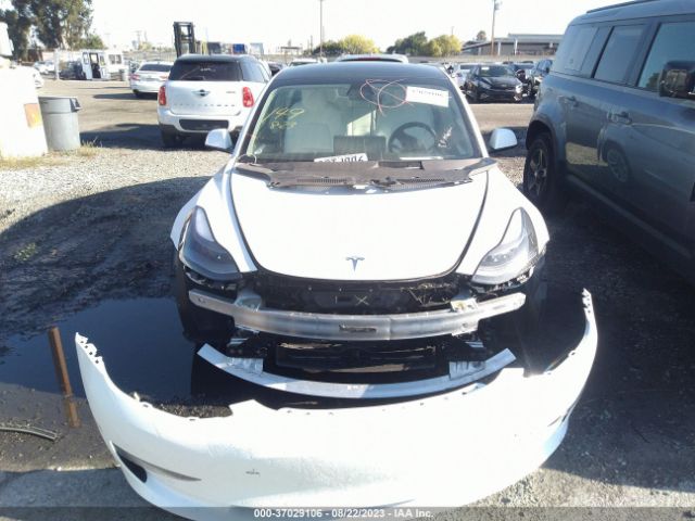 5YJ3E1EA2NF361860 Tesla MODEL 3