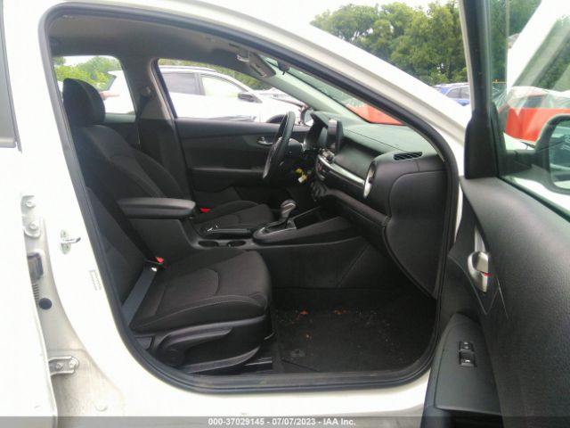 3KPF24AD6ME340408 KIA Forte Lxs