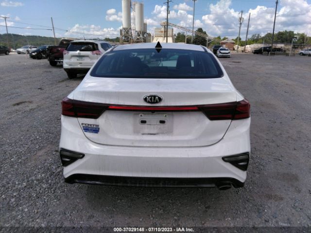 3KPF24AD9LE201307 KIA Forte Lxs