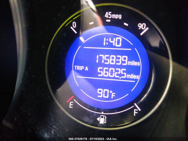 Honda FIT LX 2017 3HGGK5H50HM710712 Image 8