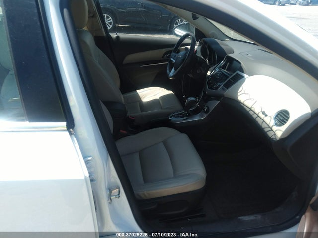 Chevrolet Cruze 2lt 2014 1G1PE5SB2E7428574 Image 5