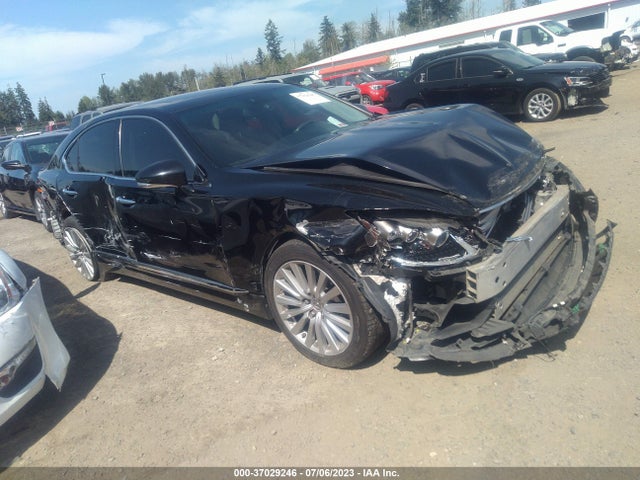 2014 Lexus LS, VIN: JTHCL5EF4E5022235
