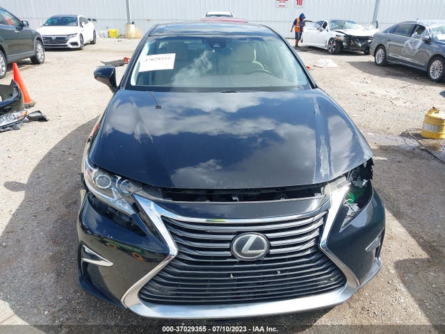 JTHBK1GG5G2239133 Lexus ES 350