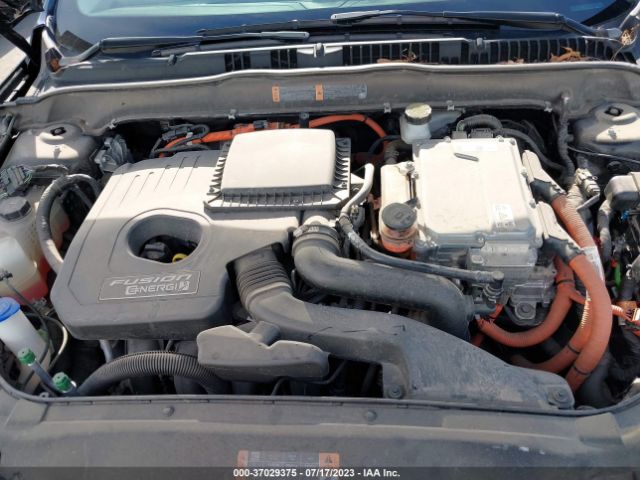 3FA6P0PU4HR163380 Ford Fusion Energi Se