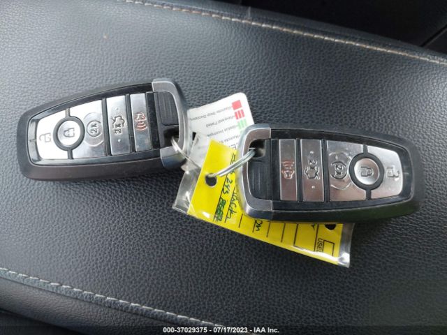 3FA6P0PU4HR163380 Ford Fusion Energi Se