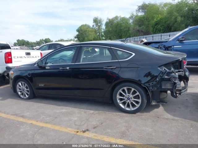 3FA6P0PU4HR163380 Ford Fusion Energi Se