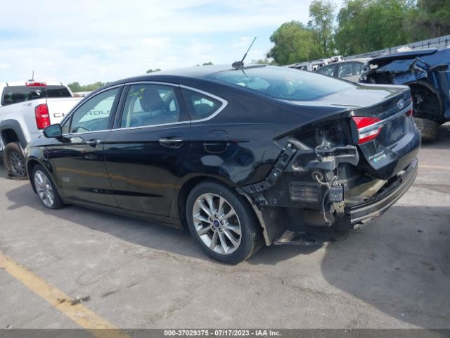 3FA6P0PU4HR163380 Ford Fusion Energi Se