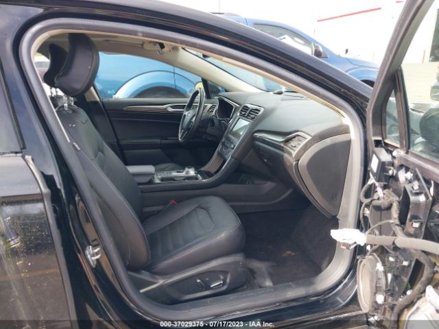 3FA6P0PU4HR163380 Ford Fusion Energi Se