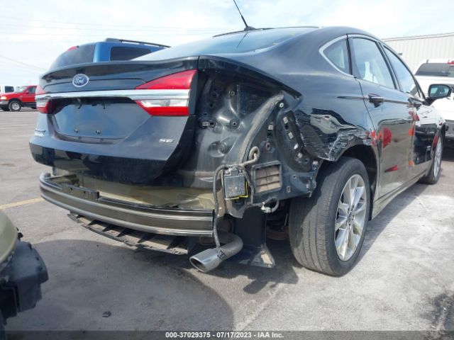 3FA6P0PU4HR163380 Ford Fusion Energi Se
