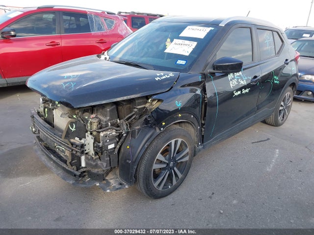 Nissan KICKS SV 2019 3N1CP5CU5KL564823 Image 2