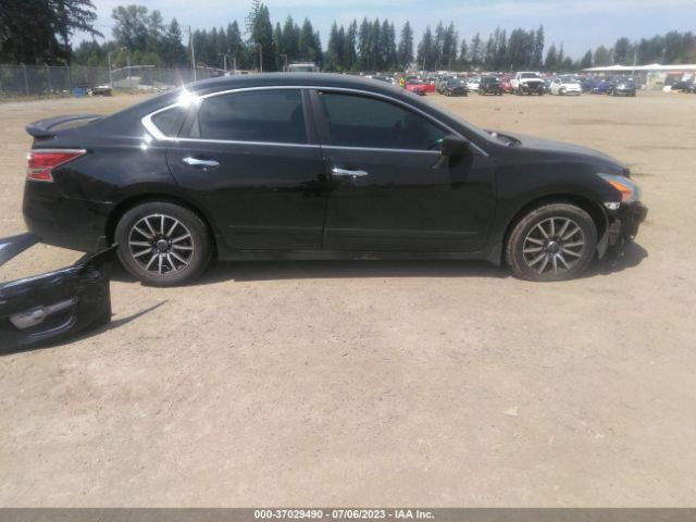 1N4AL3AP2FN920111 Nissan Altima 2.5 S