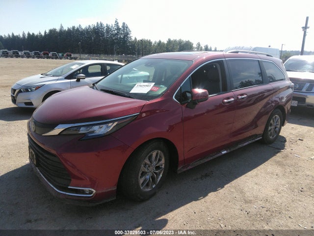 2023 Toyota Sienna, VIN: 5TDYRKEC6PS157952