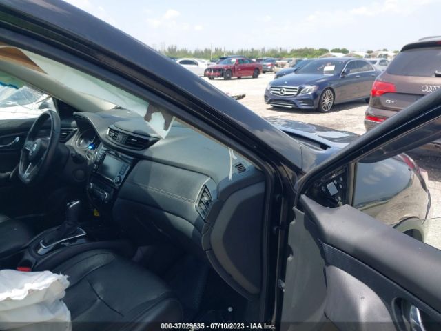 5N1AT2MV2KC761462 Nissan Rogue Sl