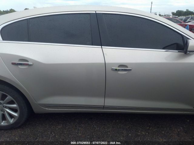 1G4GB5G38EF101325 Buick Lacrosse Leather