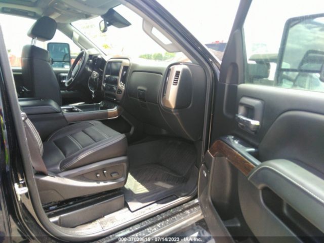 1GT12UEY6HF232826 GMC Sierra 2500hd Denali