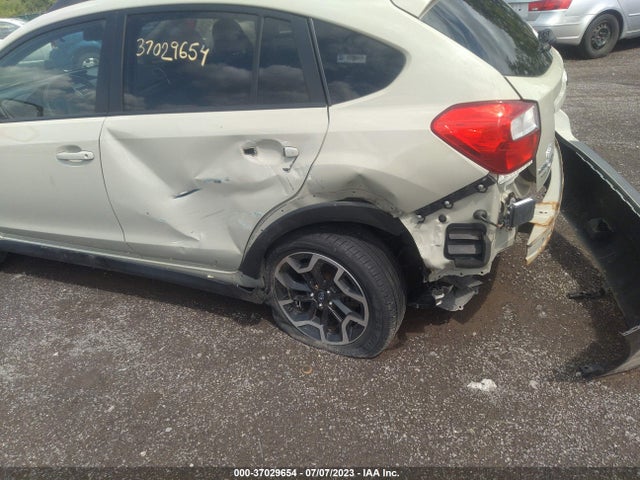 2016 SUBARU CROSSTREK LIMITED VIN: JF2GPAKC5G8245610