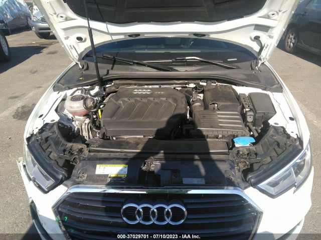 WAUAUGFF3J1041695 Audi A3 Sedan Premium/tech Premium