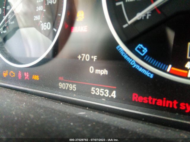 WBA8B9G31HNU52729 BMW 3 Series 330i