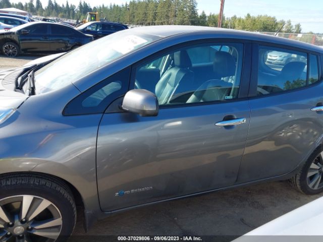 1N4AZ0CP9FC304251 Nissan Leaf Sl