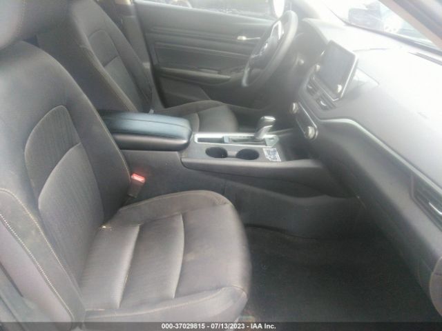 1N4BL4BVXKC147806 Nissan Altima 2.5 S