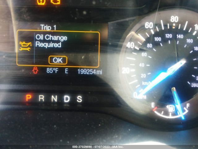 3FA6P0HD1FR131904 Ford FUSION SE