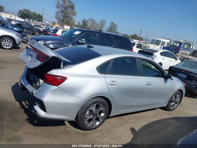 3KPF24AD4KE067594 KIA Forte Lxs