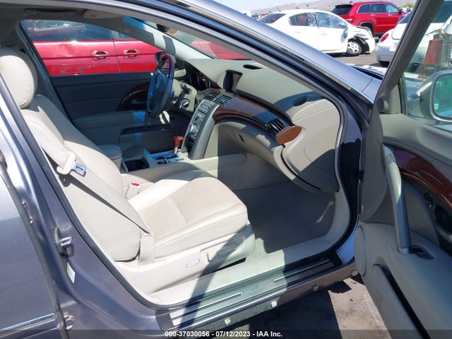 Продаж на аукціоні авто 2005 Acura Rl, vin: JH4KB16545C004147, номер лоту: 37030056
