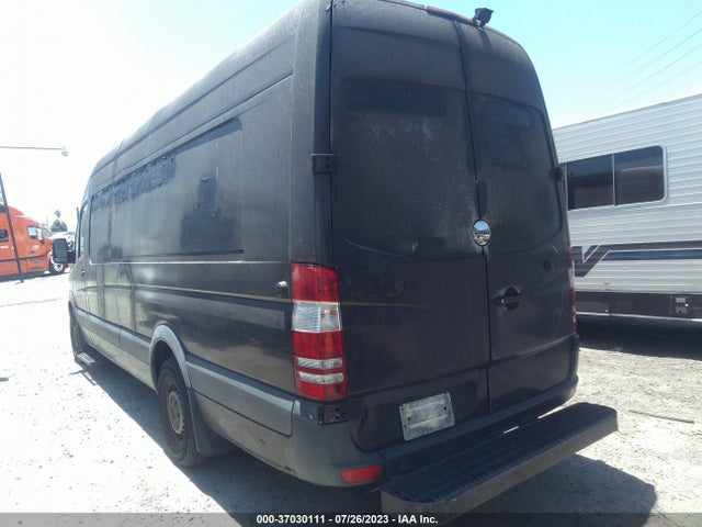 2016 Freightliner Sprinter, VIN: WDYPE8DD1GP303533