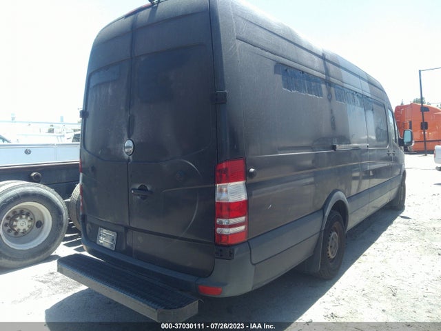 2016 Freightliner Sprinter, VIN: WDYPE8DD1GP303533