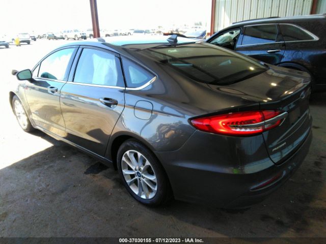 3FA6P0LUXKR202051 Ford Fusion Hybrid Se
